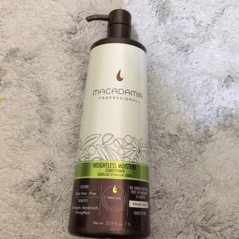 Macadamia professional conditioner